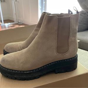 Marc Fisher Boots Chelsea Lug Sole. Worn once Sz 9